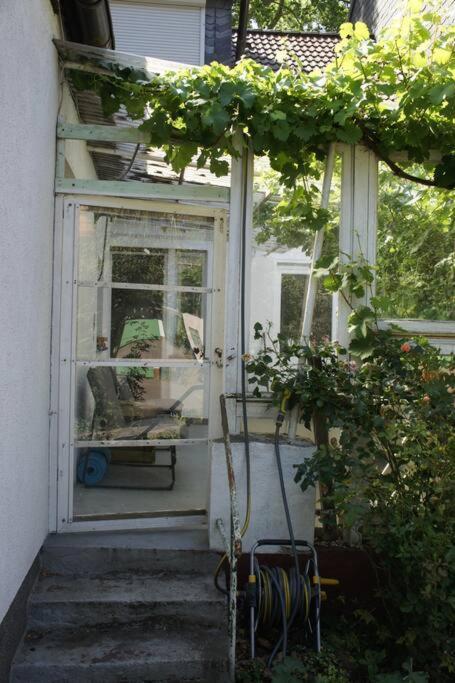 Ruhiges Apartment & Veranda Mit Guter Anbindung Bochum Extérieur photo